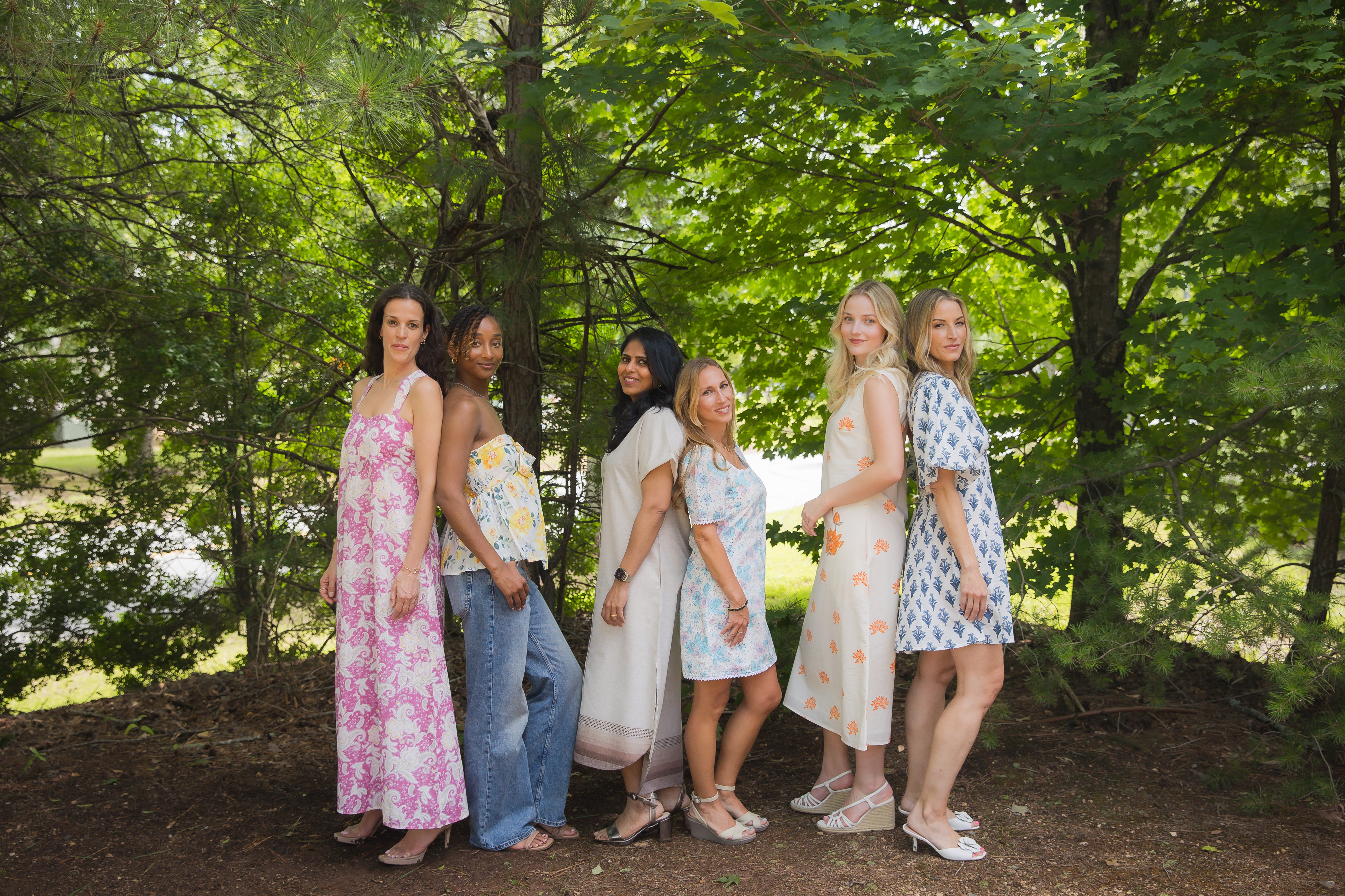 files/Copy_of_Copy_of_Golden_Lotus_Summer_Collection-534_576a1ec5-d860-4816-bf9d-fd4b1f357c79.jpg